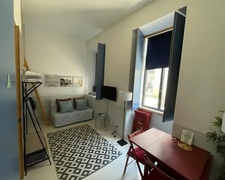 Apartment Fisherman Blues *