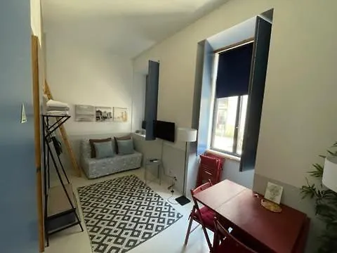 Apartman Fisherman Blues *